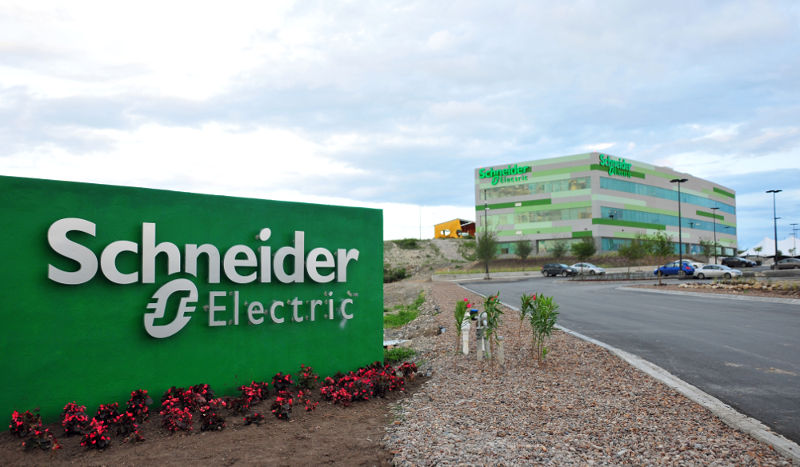 Schneider Electric- Daniel Cruz