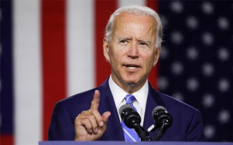 Senadores piden ayuda a Biden contra política energética de AMLO