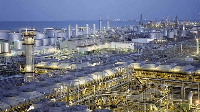 Ataque a Saudí Aramco impulsa al crudo Brent sobre los 70 dpb