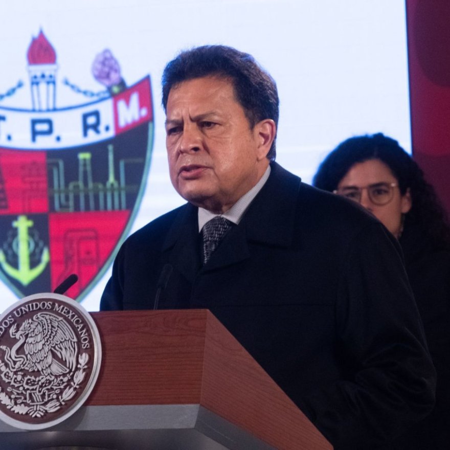 Ricardo Aldana gana dirigencia del sindicato de Pemex