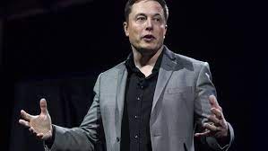 Elon Musk asegura que el mundo aún necesita petróleo y gas