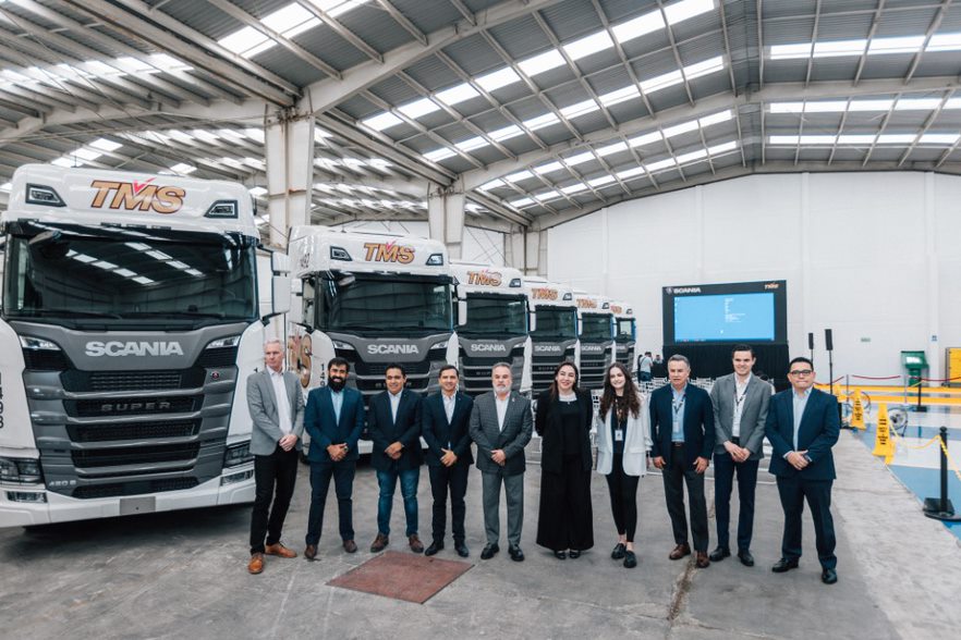 Scania México arranca entrega de tractos Super a Transportes Monroy Schiavon
