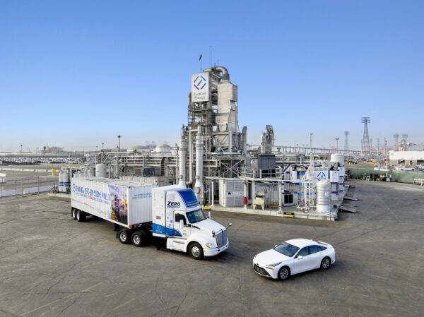 FuelCell Energy y Toyota completan primer sistema de producción Tri-gen del mundo