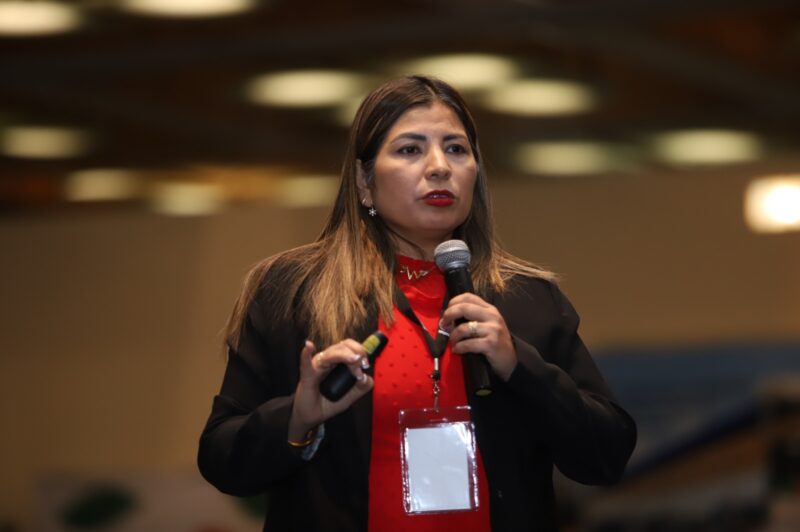 Dra. Alicia Zazueta Payán, presidenta de la AMPES
