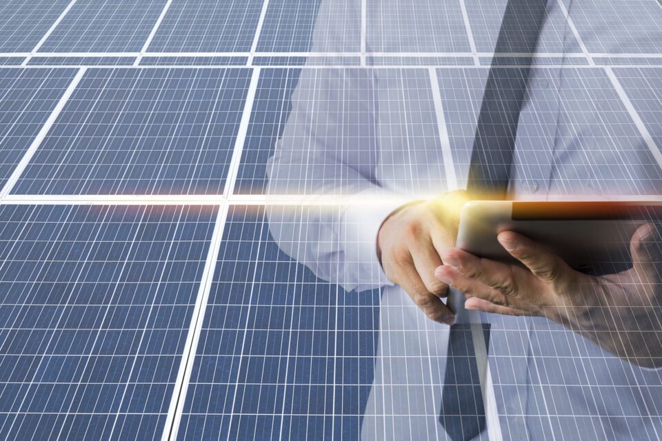 Sunwise y Serfimex crean alianza para financiar proyectos solares en México