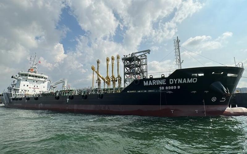 Chevron alquila su primer buque cisterna eléctrico híbrido