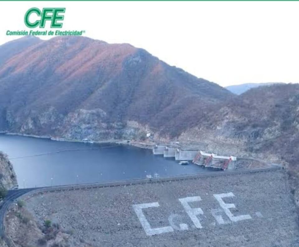 Avanza rehabilitación de hidroeléctrica Infiernillo de CFE en Michoacán