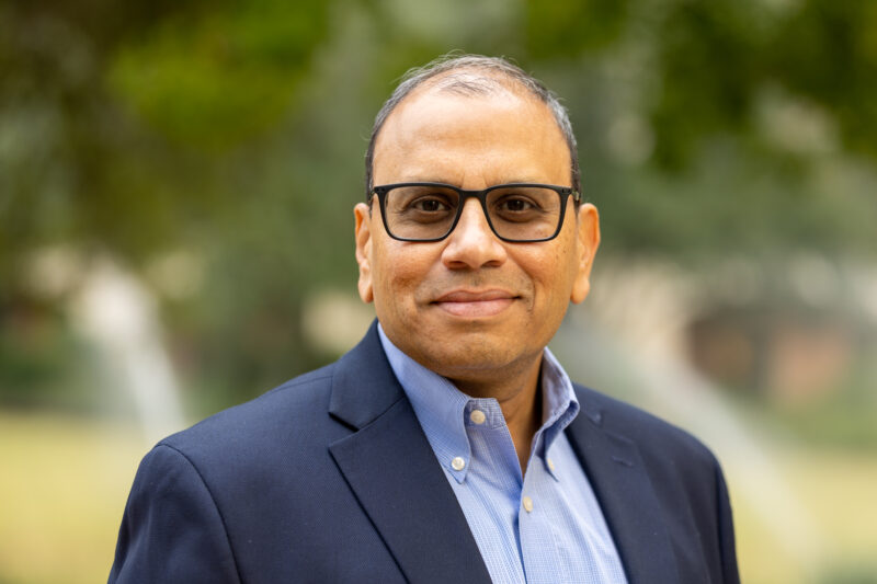 Rahul Garg, Vicepresidente de Maquinaria Industrial y PYME en Siemens Digital Industries Software
