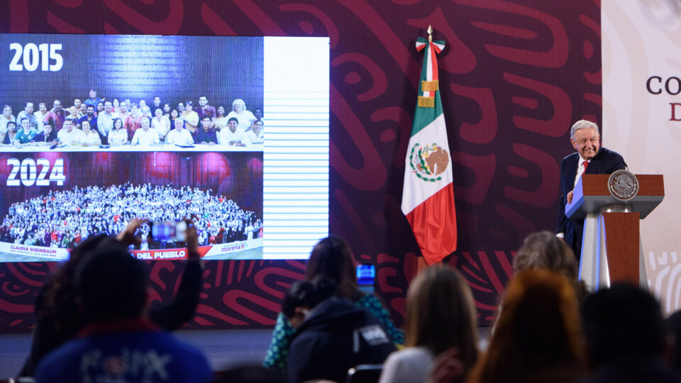 El presidente Andrés Manuel López Obrador aseguró este jueves que avanzamos considerablemente en este sexenio en la autosuficiencia energética.