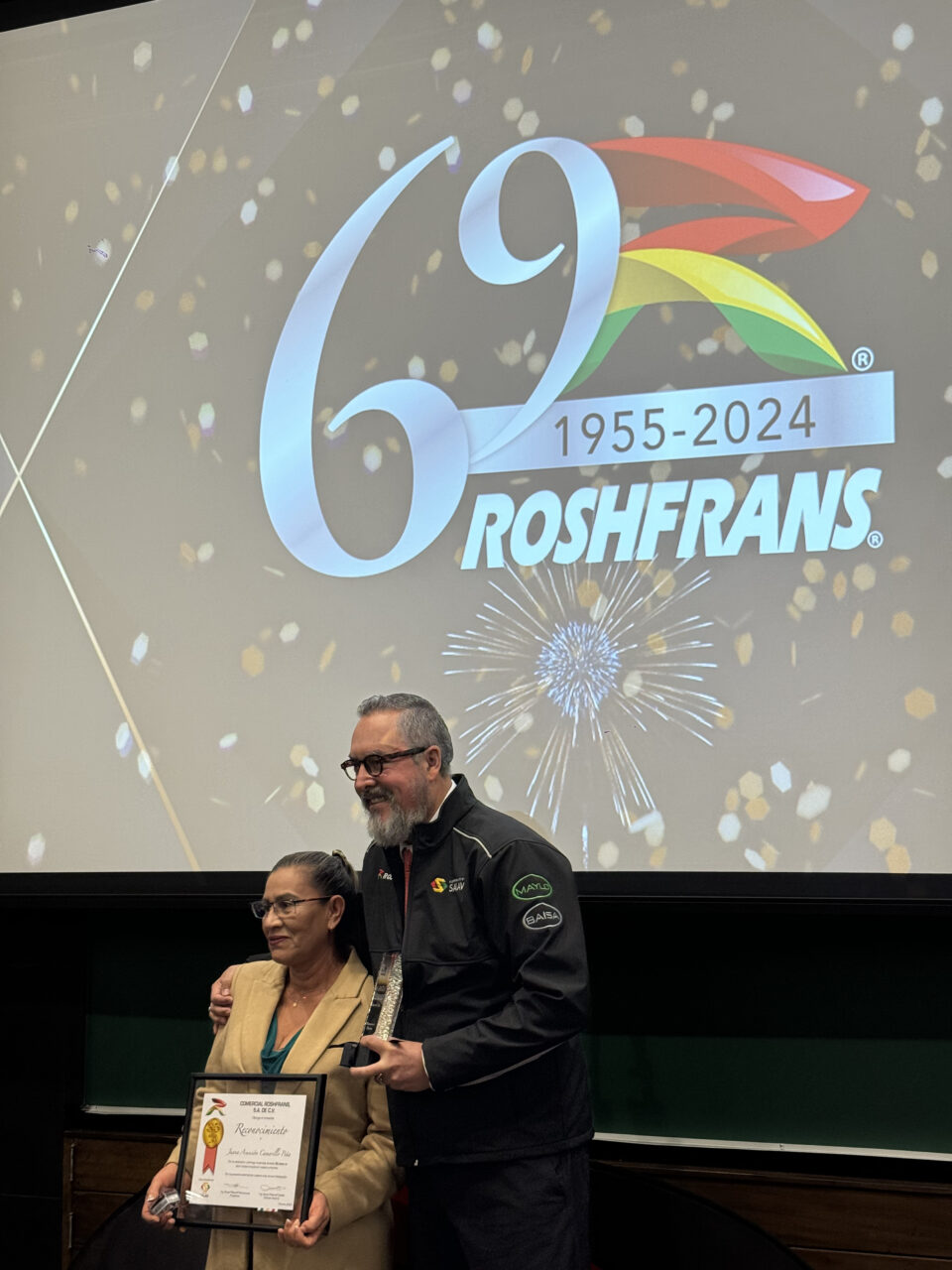 Roshfrans celebra 69 años como líder en aceites multigrado