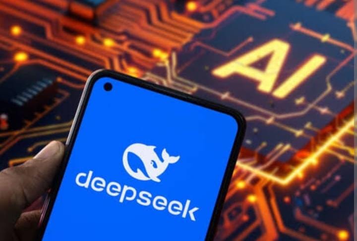 DeepSeek es una inteligencia artificial china que ha generado un gran impacto en la industria tecnológica global.