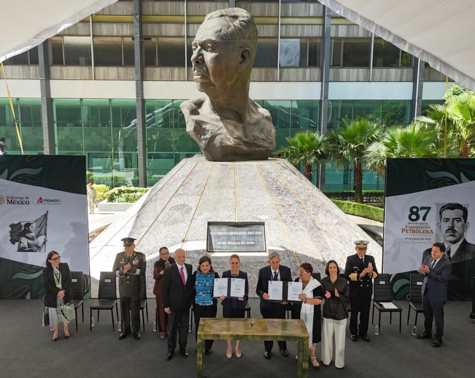 Conmemora Pemex el 87º Aniversario de la Expropiación Petrolera