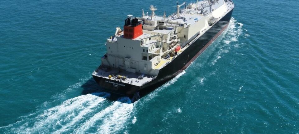 Uniper y Woodside Energy firman acuerdo para suministrar GNL