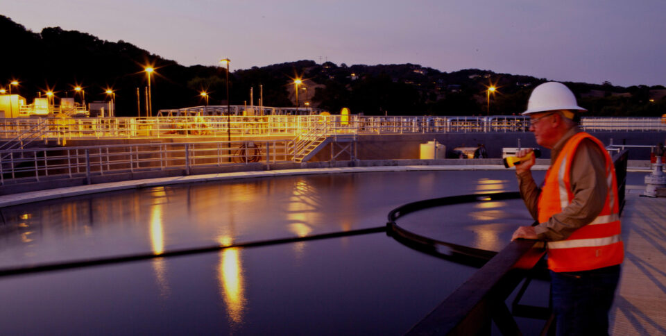 Veolia anuncia contratos globales por 750 mdd en soluciones hídricas industriales