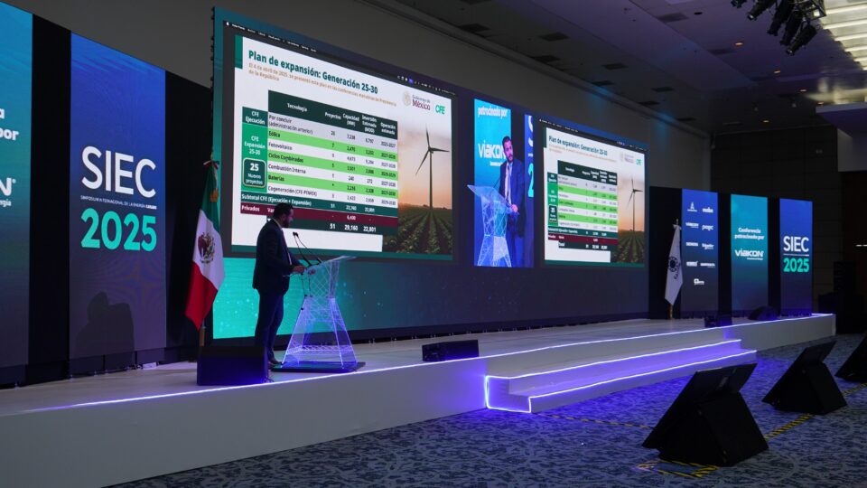 CFE invertirá 32,931 mdd en proyectos de infraestructura eléctrica