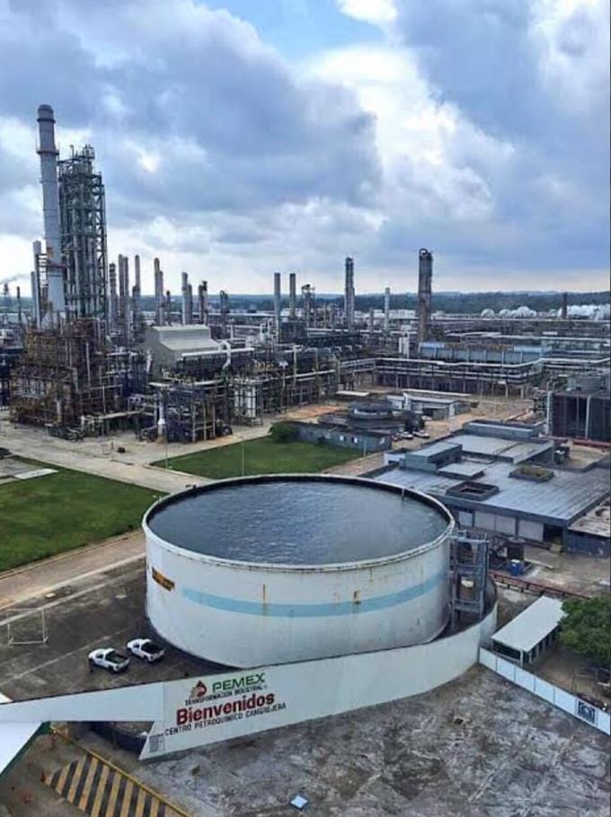 Pemex organiza jornada ambiental el Complejo Petroquímico Cangrejera