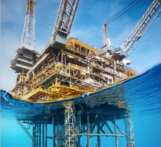 Ingeniería y Construcción de Unidades de Infraestructura Marina para la Industria Petrolera