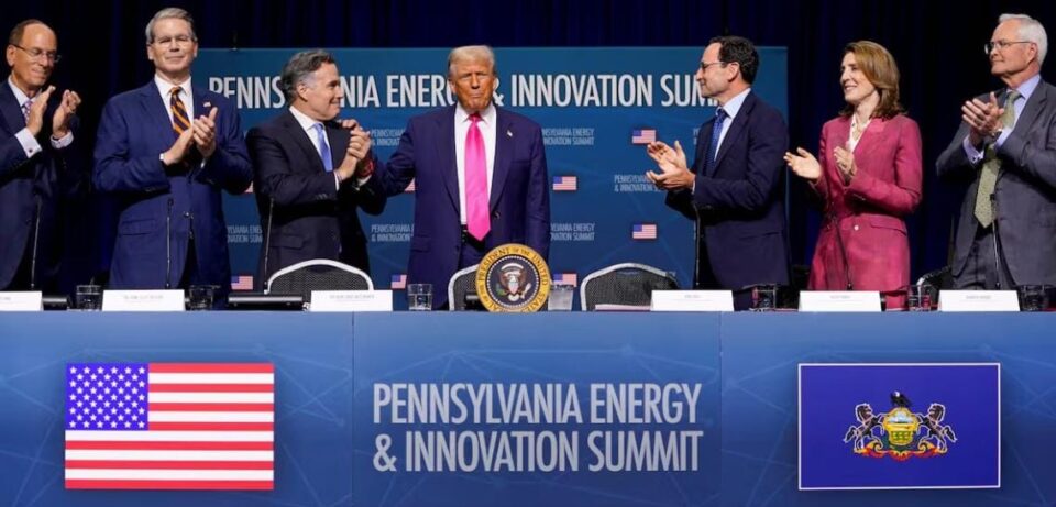 Donald Trump anuncia una inversión privada de 92,000 mdd en energía e IA