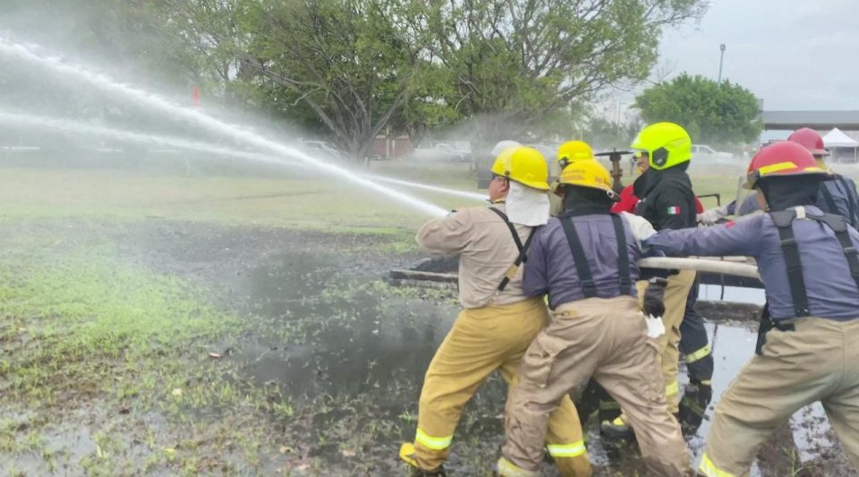 Pemex refuerza capacitación en respuesta a emergencias y control de incendios