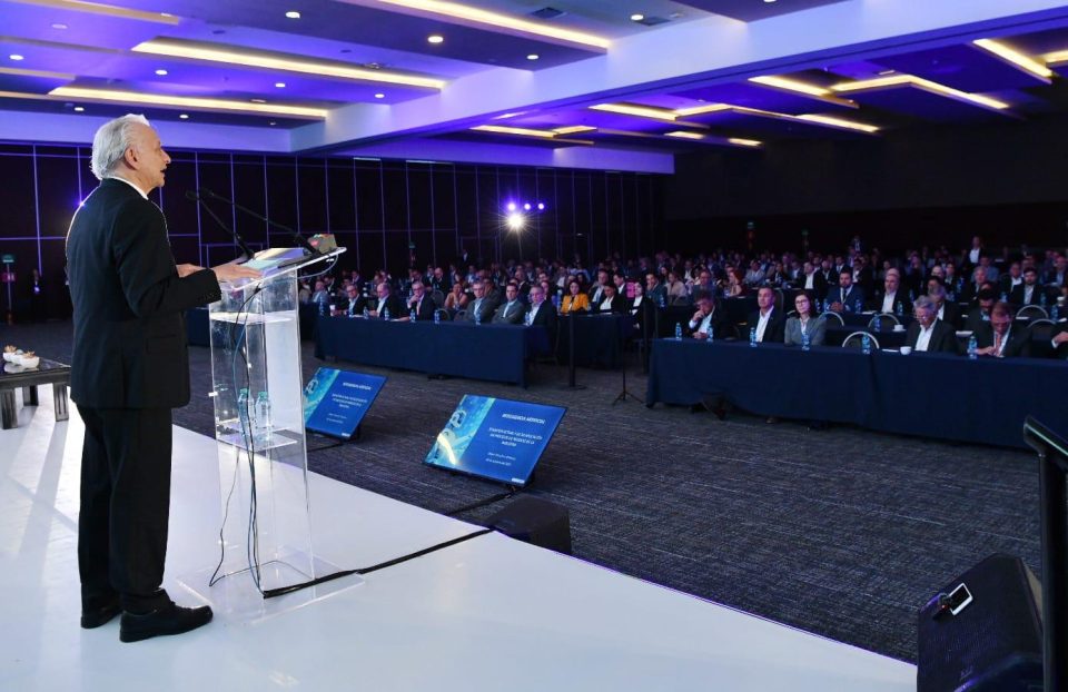 Pemex pide al sector privado a participar en nuevos proyectos petroquímicos y de extracción
