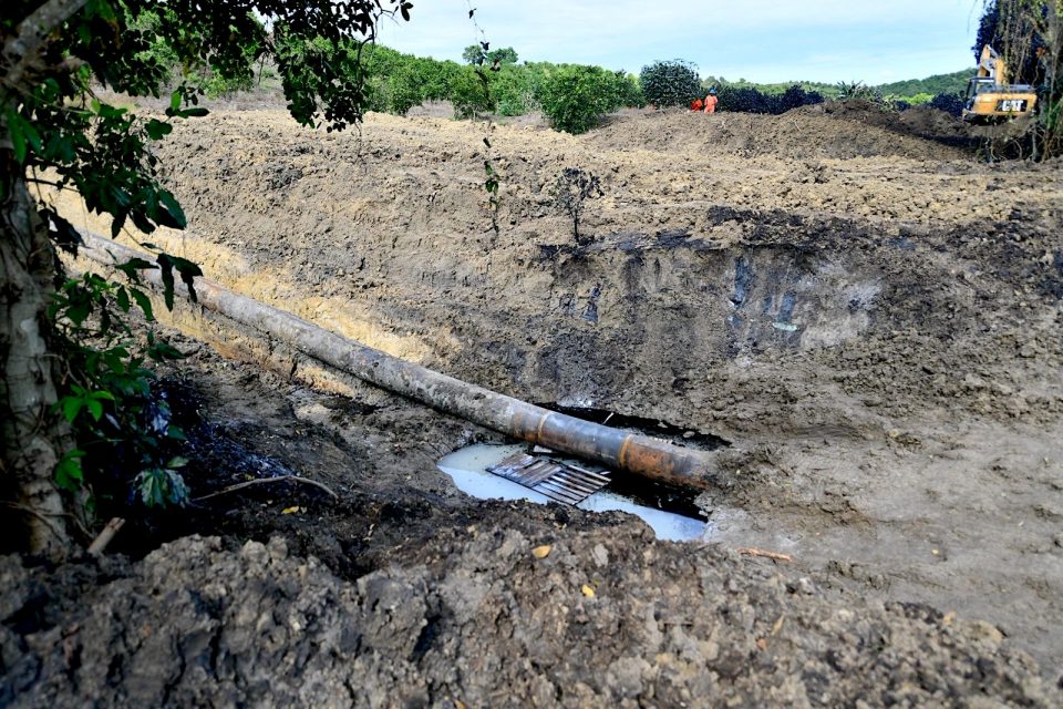 Pemex recupera más de 2.7 millones de litros de hidrocarburo y refuerza apoyo social en Veracruz