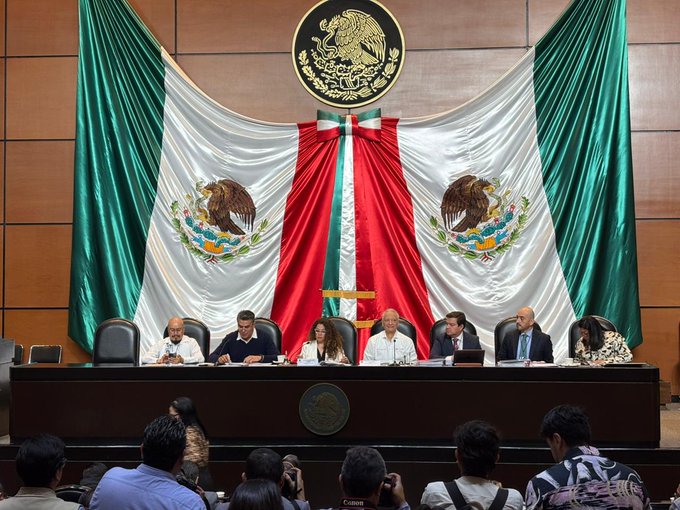Pemex reduce a la mitad su deuda con proveedores y consolida su recuperación financiera