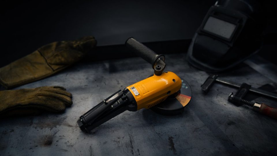 Operaciones de desbaste Inteligente: cómo optimizar productividad, vida útil y costos en la industria Oil & Gas