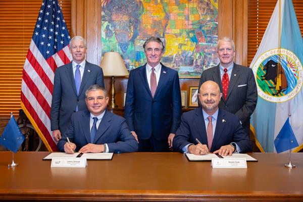 Glenfarne y Baker Hughes anuncian acuerdos para impulsar el proyecto de GNL Alaska de 44,000 MDD