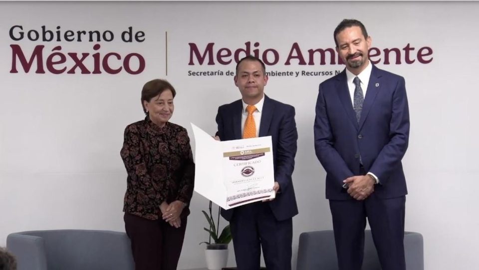 Operadora CICSA recibe Certificado Ambiental por parte de la Semarnat y ASEA