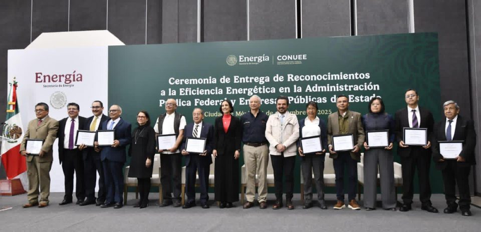 Refinería Salina Cruz de Pemex recibe reconocimiento nacional por eficiencia energética