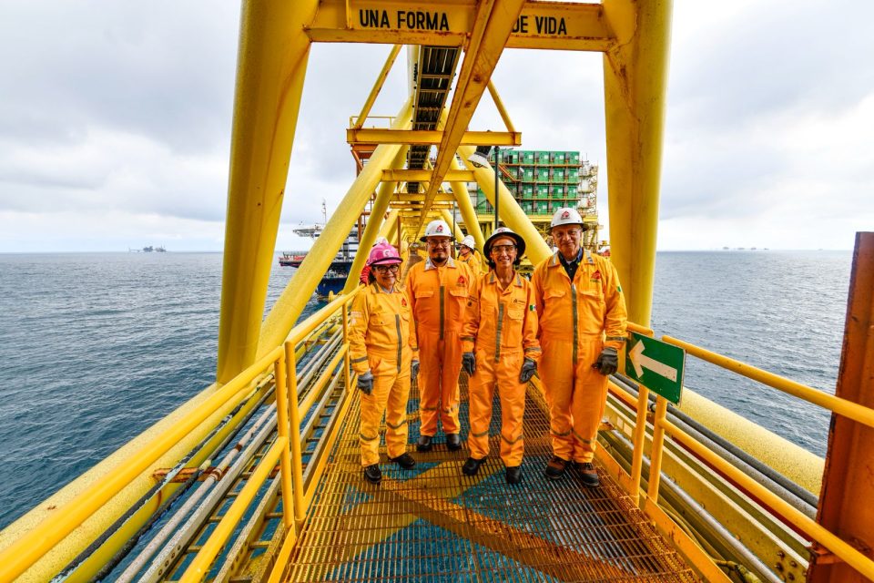 Pemex, Sener y CFE supervisan las instalaciones del “Señor del Mar”