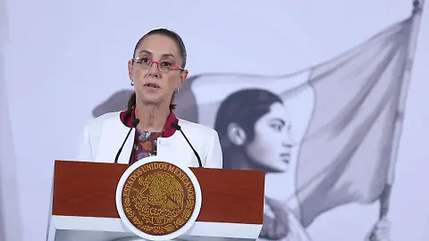 Pemex fortalece su posición financiera en 2025 y cubre 80% del consumo nacional de combustibles