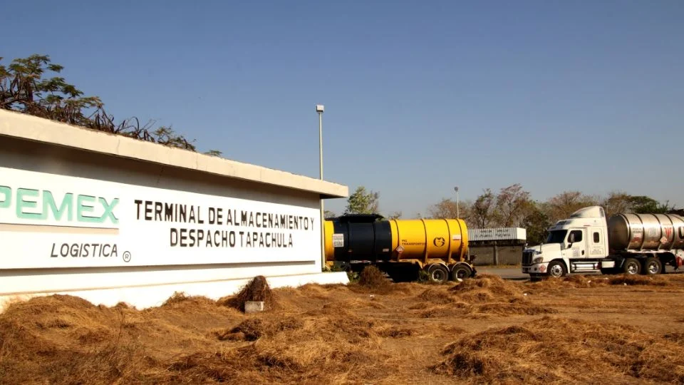 Pemex reporta operación normal en Tapachula y descarta fugas en costas de Veracruz