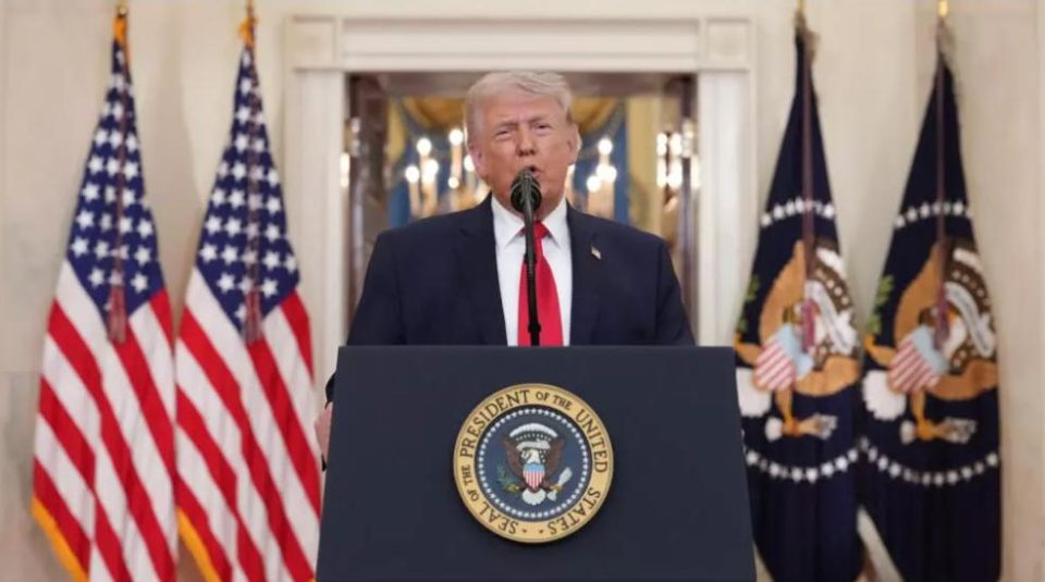 Trump solicita presupuesto histórico de 2.2 billones de dólares centrado en defensa y recortes gubernamentales