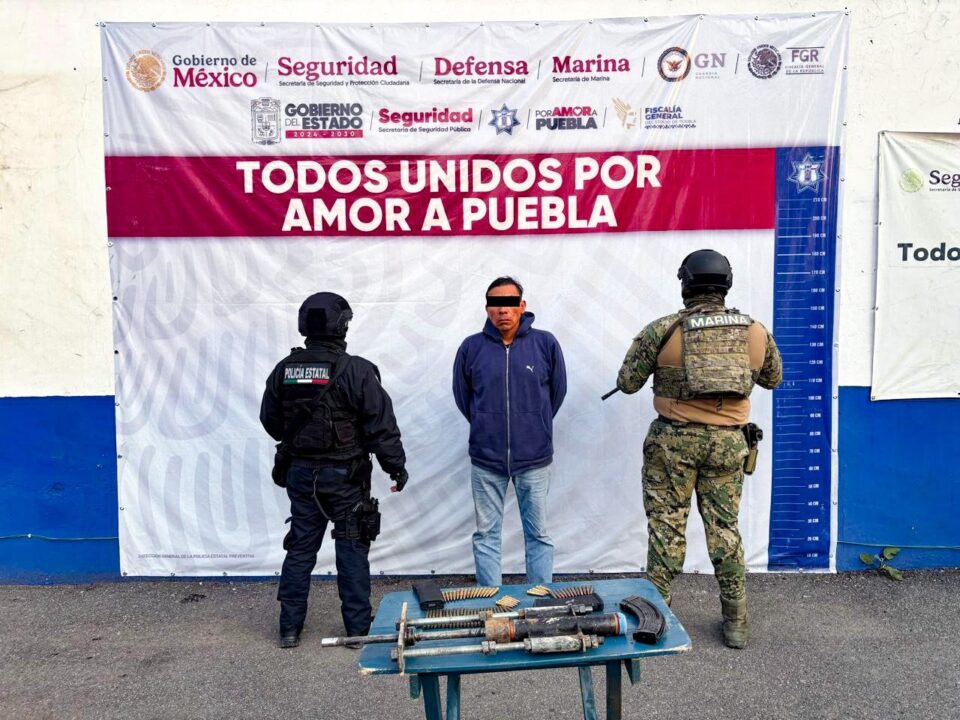SSP, SEMAR y Pemex detienen a un hombre en flagrancia por robo de hidrocarburo