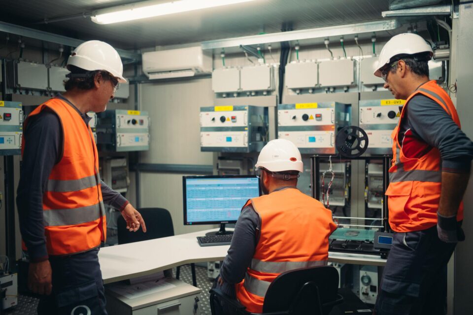 Mantenimiento predictivo en edificios: cuando los datos le ganan al apagón por Oscar Hernández, Line Manager Retail & Bancos Veolia en México Son las 1
