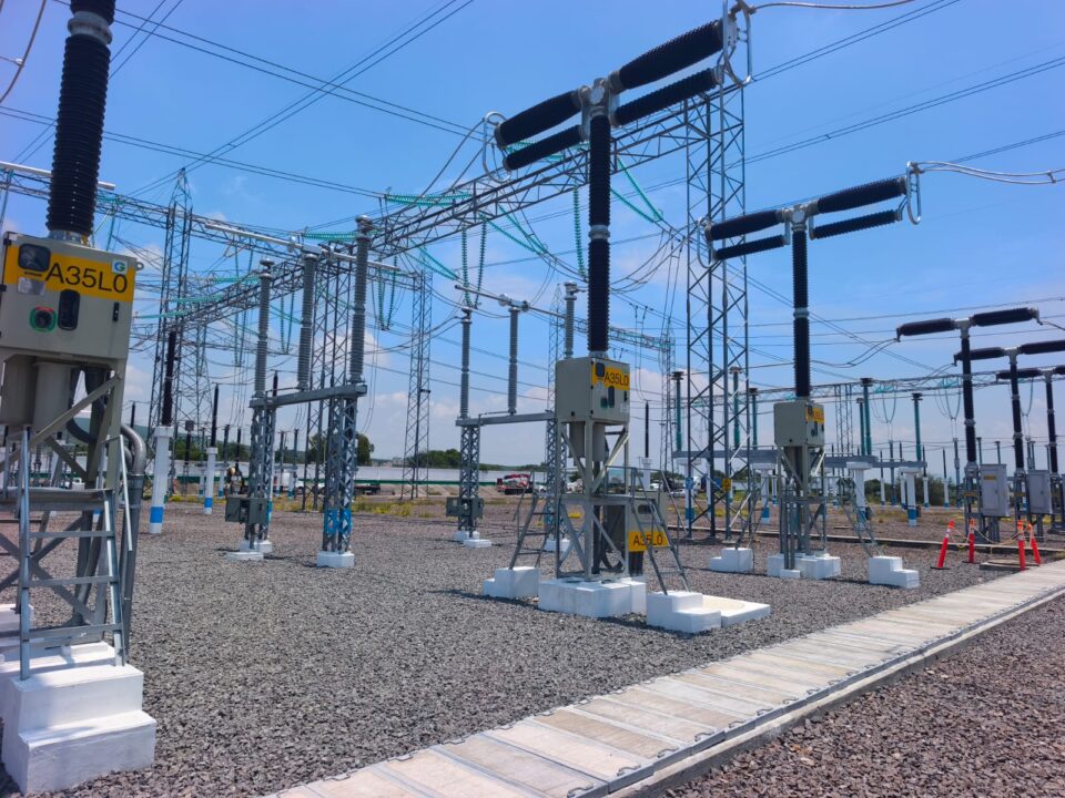 CFE pone en operación línea de transmisión para fortalecer la infraestructura eléctrica en Querétaro