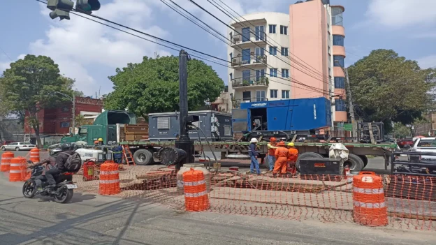Reportan fuga de gas natural en gasoducto de Naturgy en Nezahualcóyotl; CENAGAS afirma situación bajo control